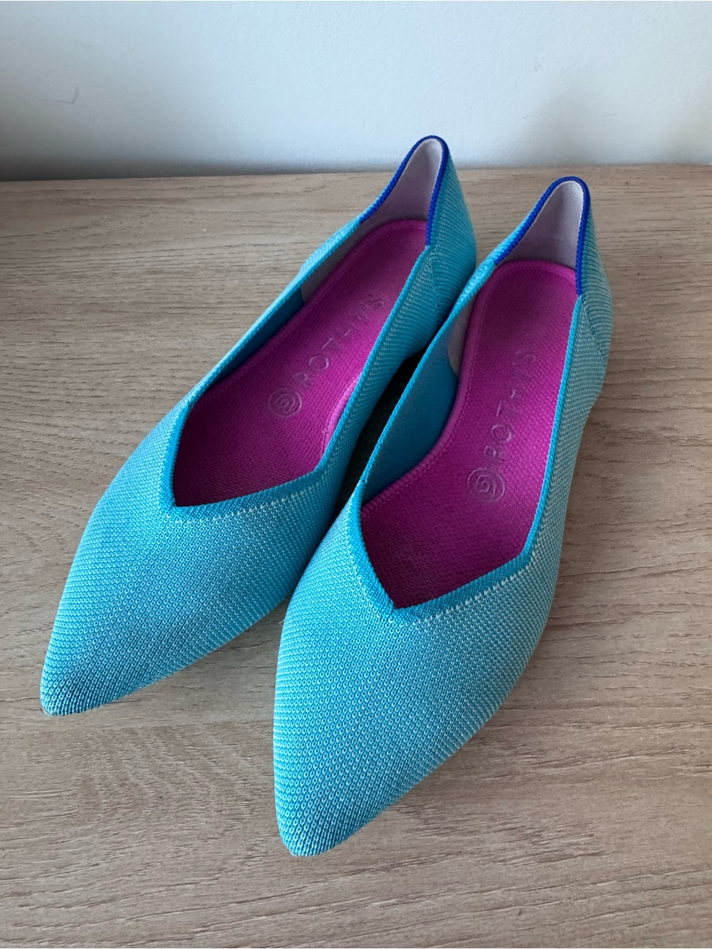 Rothy's Aqua / Teal Knit Pointed-Toe Flats with Fuchsia Insole